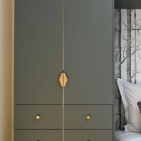 Neuf A Courchevel, 3 Chambres, Balcon Et Parking - Fr-1-664-24